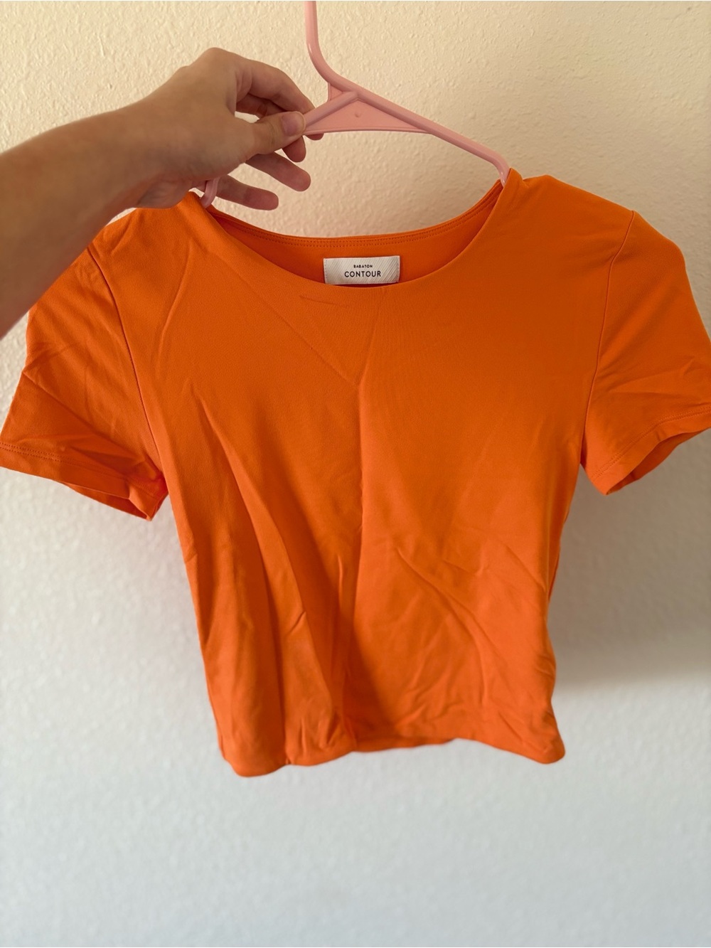 Aritzia Orange Short Sleeve Women's Top (small)